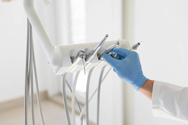 24/7 Emergency Tooth Extraction experts in Westlake, OH